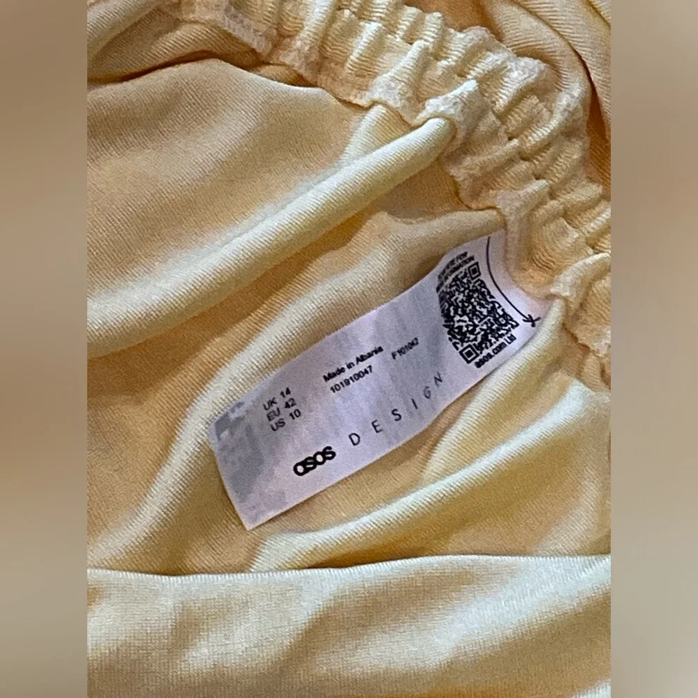 ASOS DESIGN Yellow Dress 10 - Picture 7 of 8